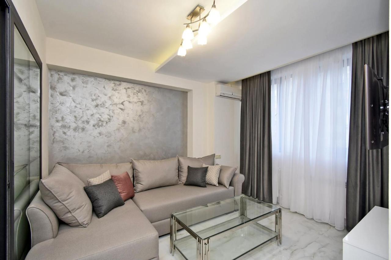 Apart House In Centr Koghbaci Strit Yerevan Luaran gambar