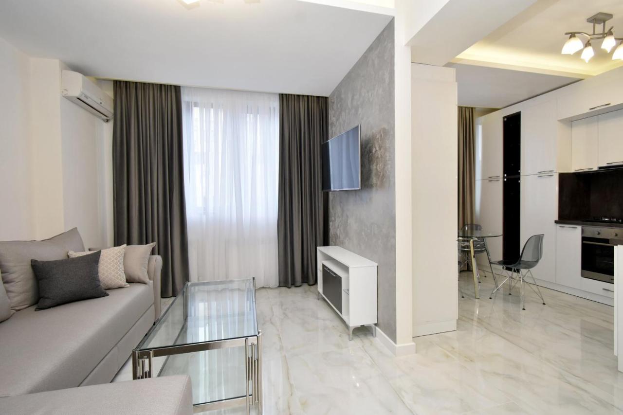 Apart House In Centr Koghbaci Strit Yerevan Luaran gambar